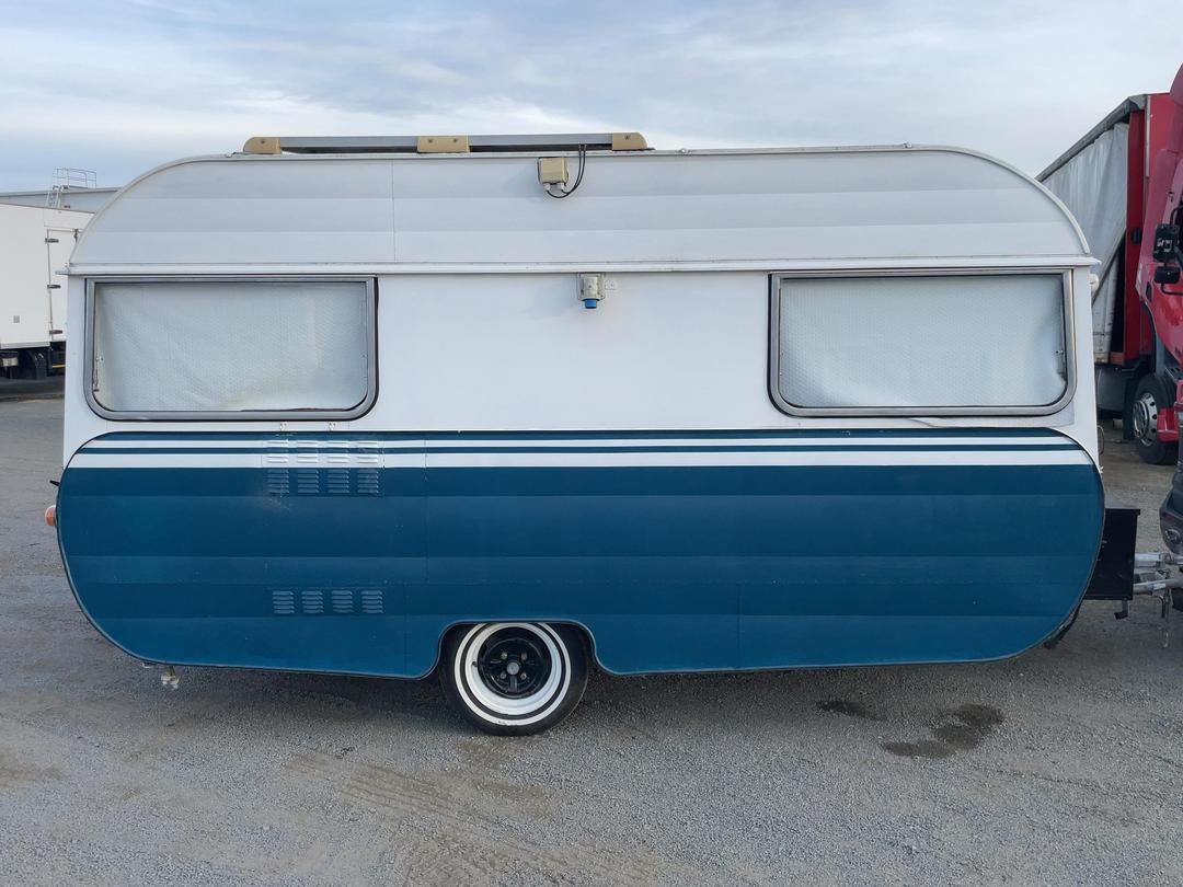 Photo '2' of Homebuilt Vagabond Caravan - Single Photo '2' of Homebuilt Vagabond Caravan - Single