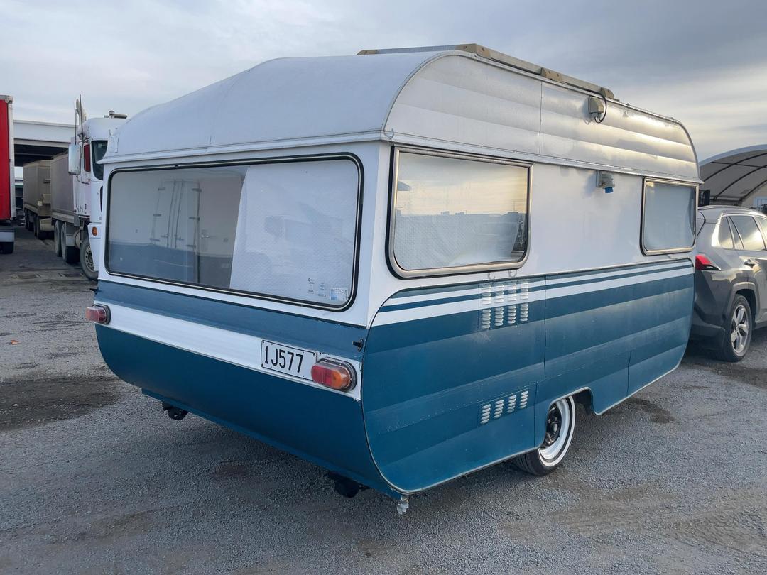 Photo '3' of Homebuilt Vagabond Caravan - Single Photo '3' of Homebuilt Vagabond Caravan - Single