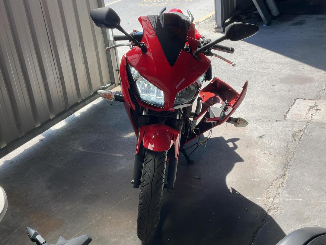 Photo '3' of Honda CBR 300 Photo '3' of Honda CBR 300