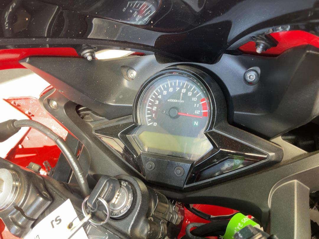 Photo '19' of Honda CBR 300 Photo '19' of Honda CBR 300