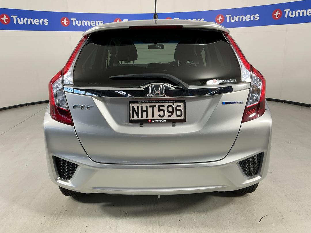 Photo '6' of Honda FIT