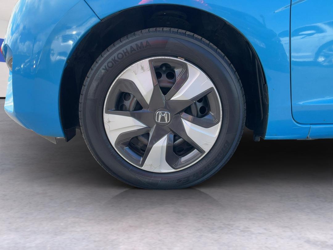 Photo '10' of Honda FIT