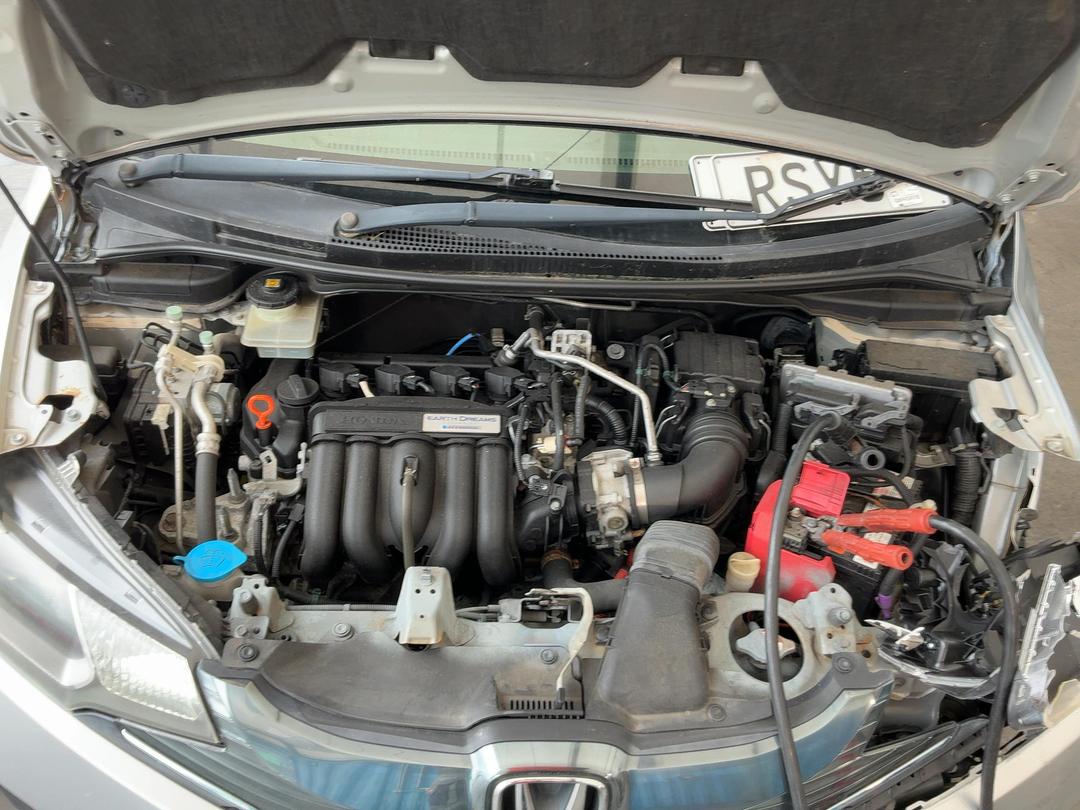 Photo '23' of Honda FIT Photo '23' of Honda FIT