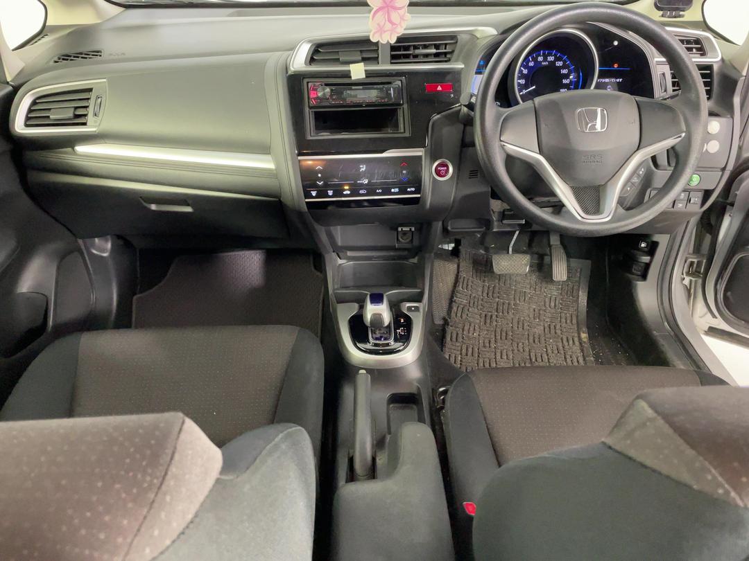Photo '17' of Honda FIT