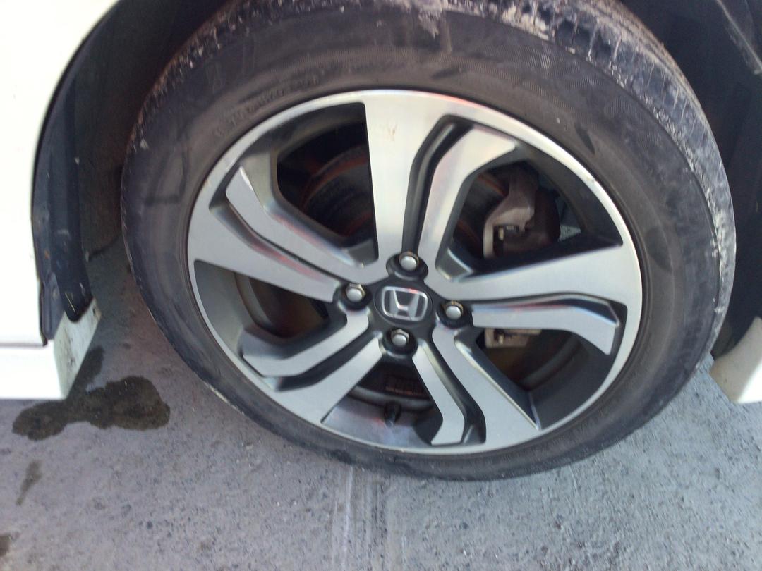 Photo '6' of Honda Grace Hybrid