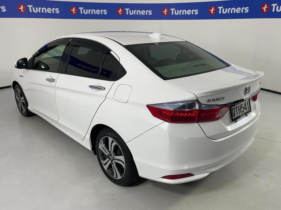 Photo '5' of Honda Grace
