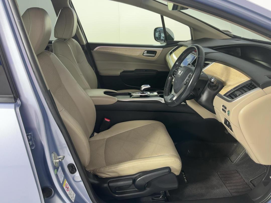 Photo '16' of Honda Jade