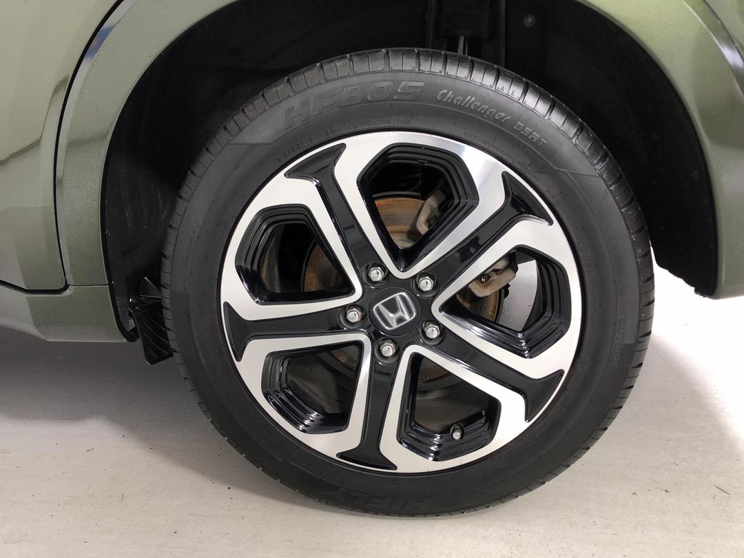 Photo '11' of Honda Vezel