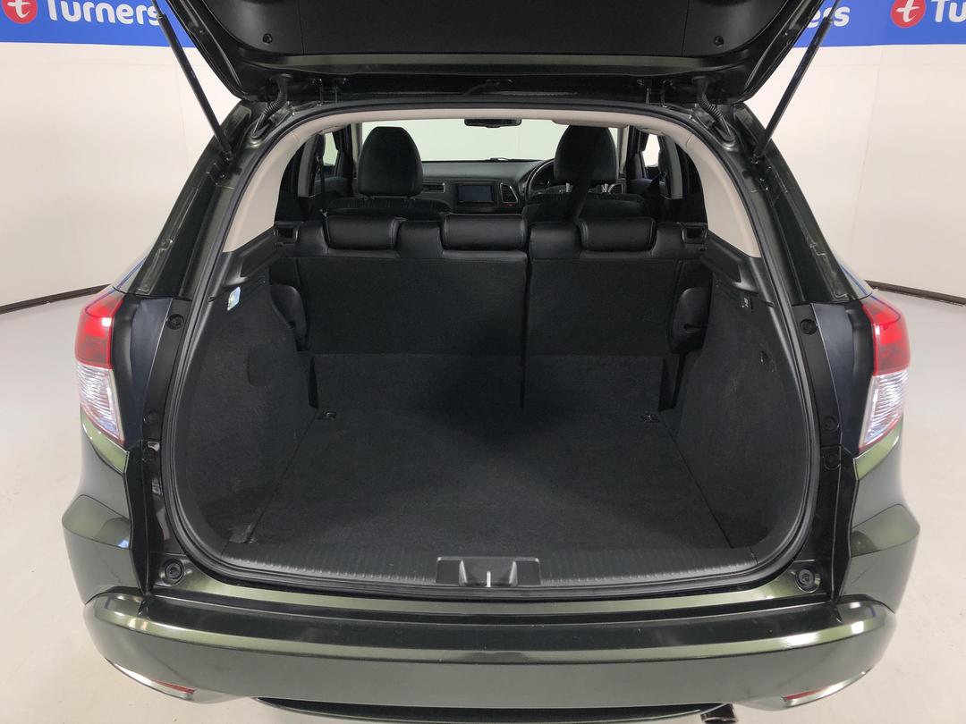 Photo '14' of Honda Vezel