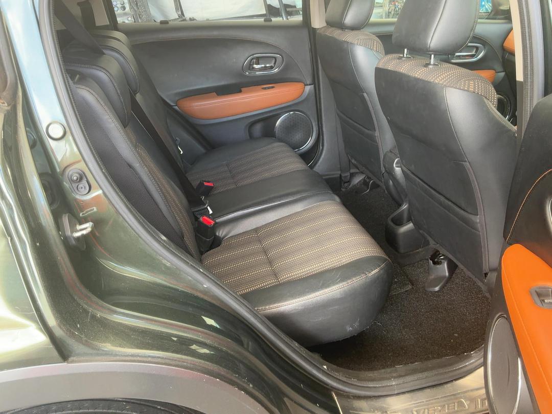 Photo '20' of Honda Vezel