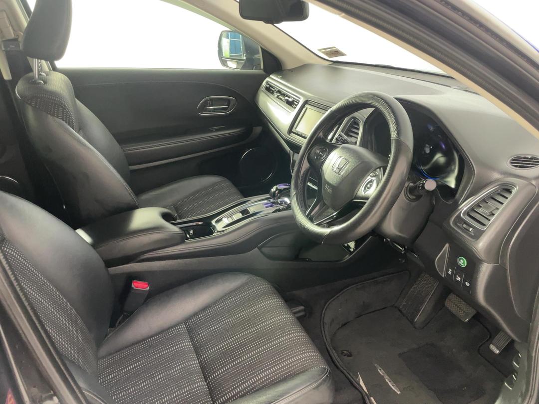 Photo '16' of Honda Vezel