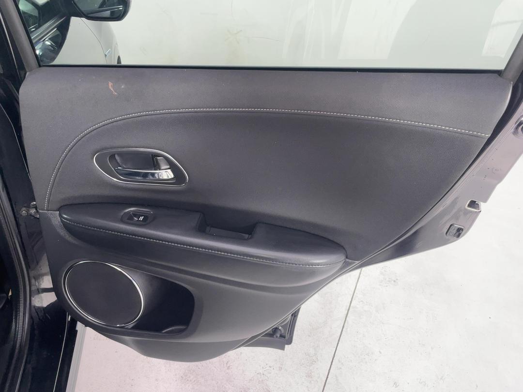 Photo '19' of Honda Vezel