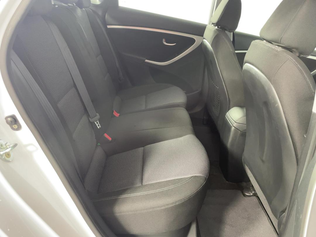Photo '20' of Hyundai I30