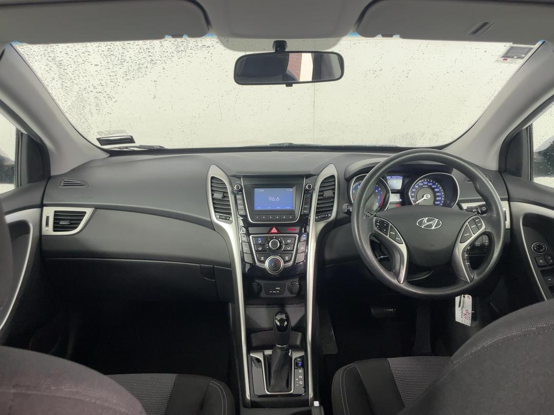 Photo '17' of Hyundai I30