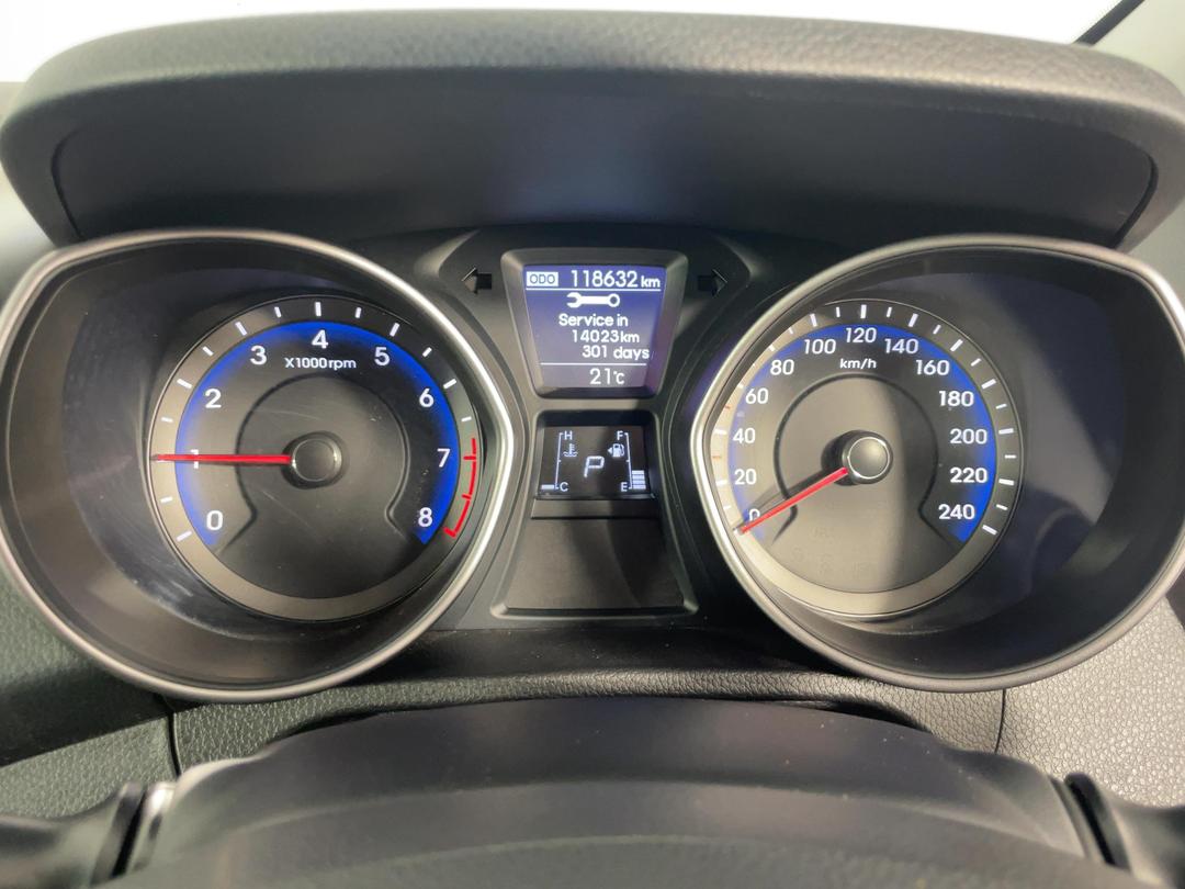 Photo '21' of Hyundai I30