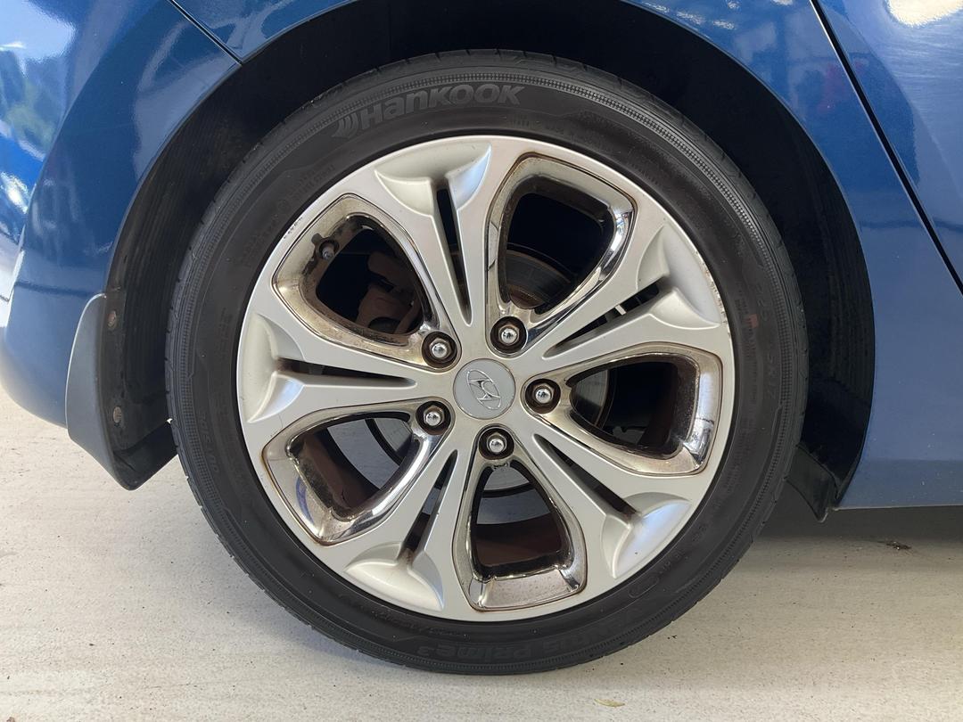 Photo '12' of Hyundai I30