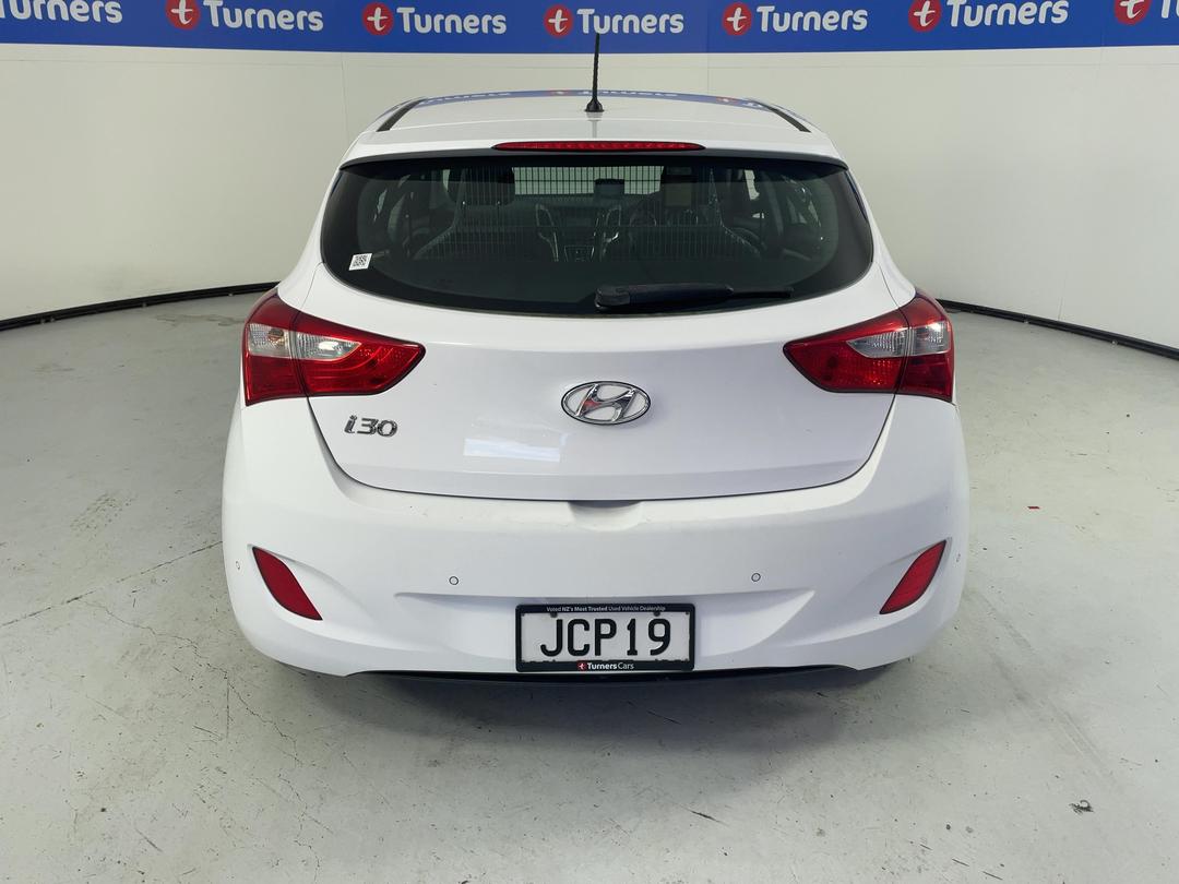 Photo '6' of Hyundai I30