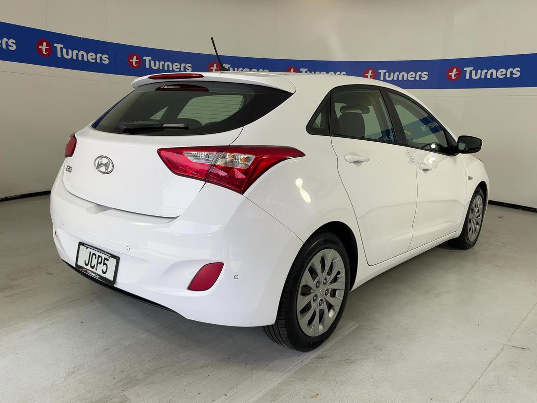 Photo '7' of Hyundai I30