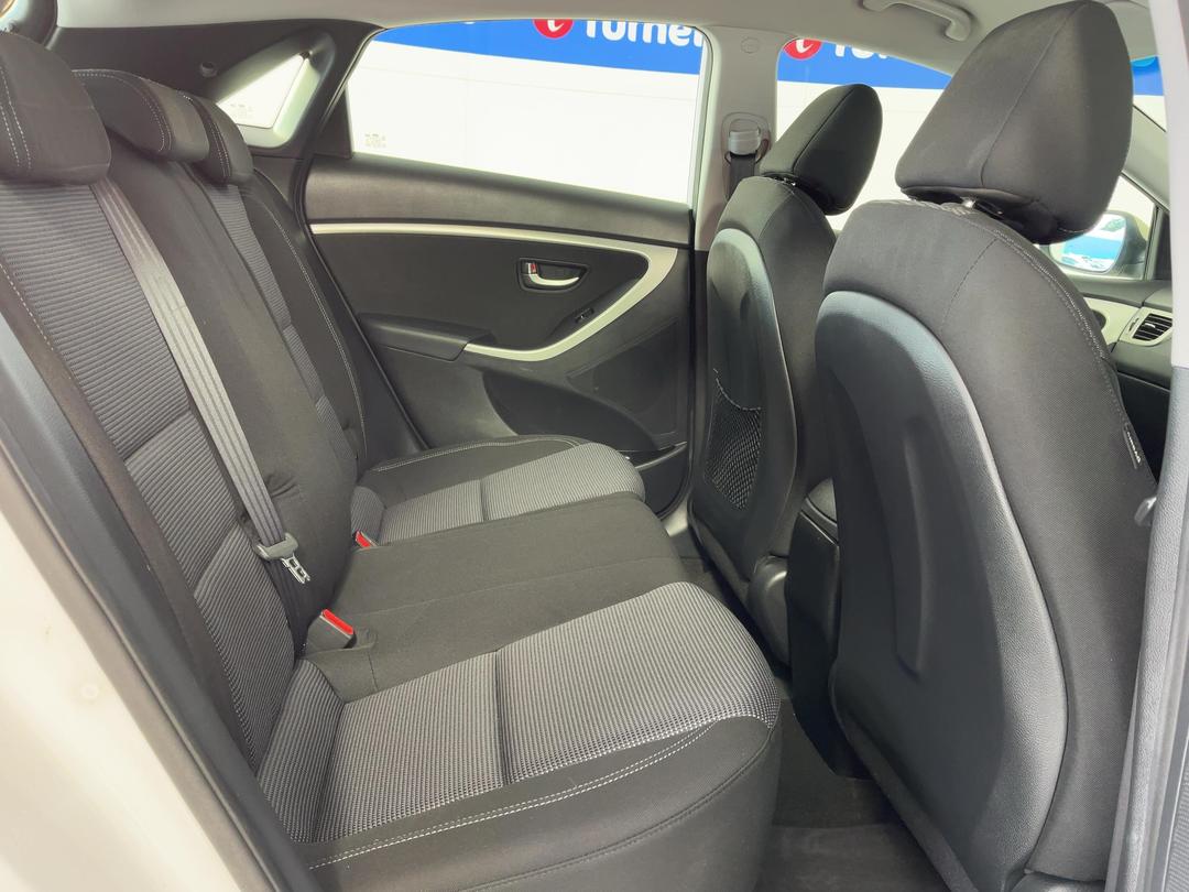 Photo '20' of Hyundai I30