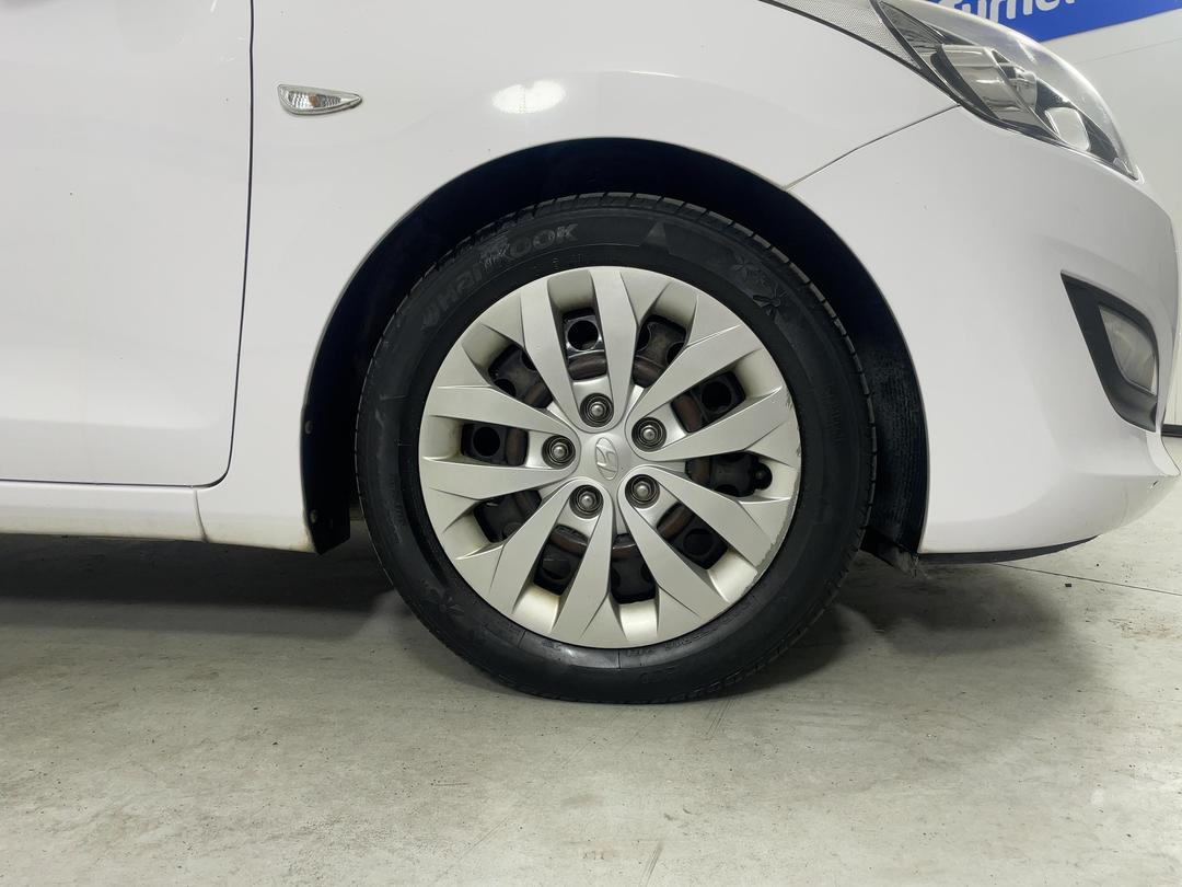 Photo '9' of Hyundai I30