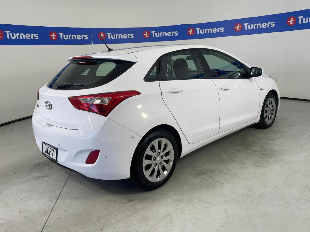 Photo '7' of Hyundai I30