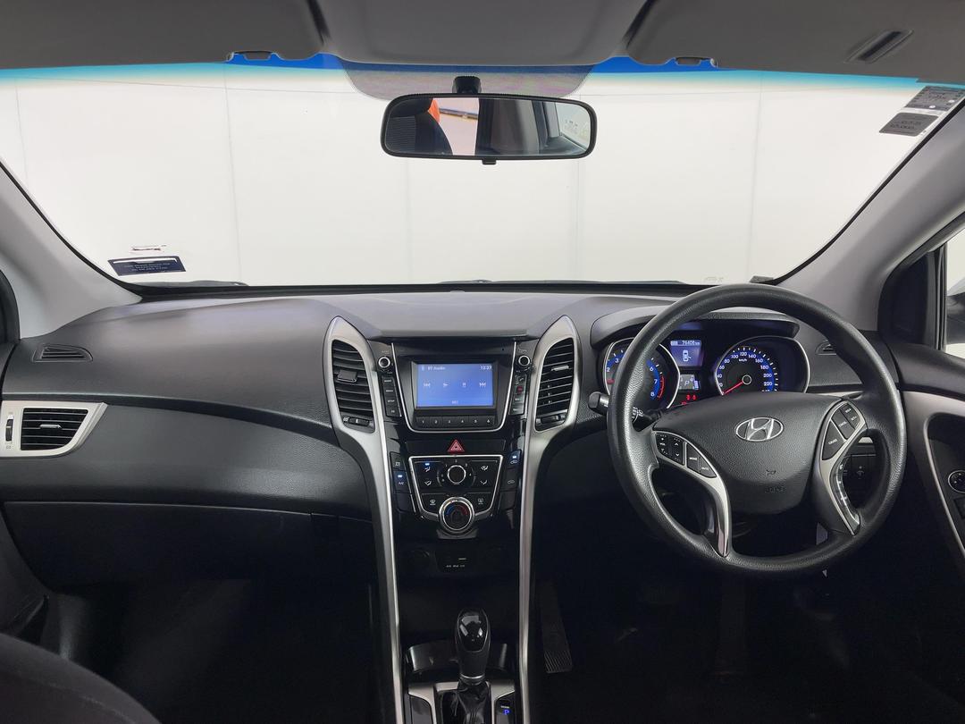Photo '17' of Hyundai I30
