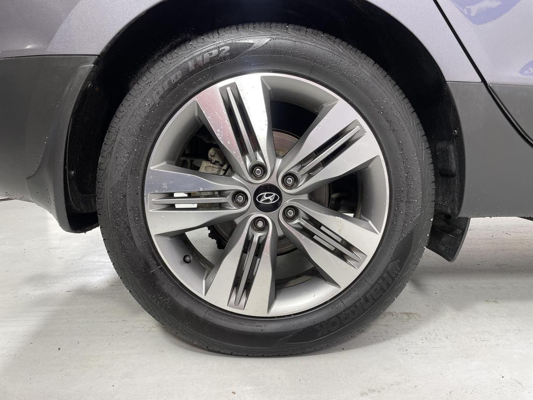 Photo '12' of Hyundai Ix35