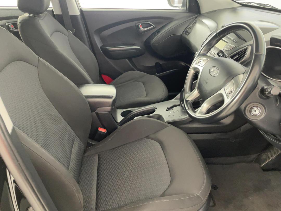 Photo '16' of Hyundai Ix35