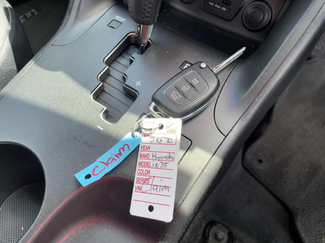 Photo '18' of Hyundai Ix35 GDI Photo '18' of Hyundai Ix35 GDI