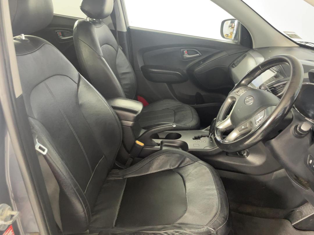 Photo '16' of Hyundai Ix35