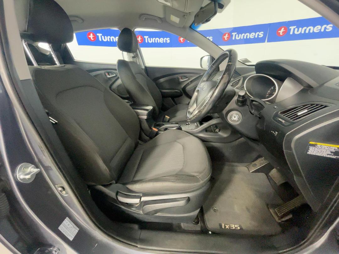 Photo '16' of Hyundai Ix35