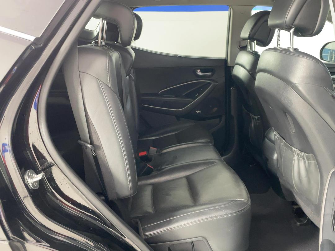 Photo '20' of Hyundai Santa FE