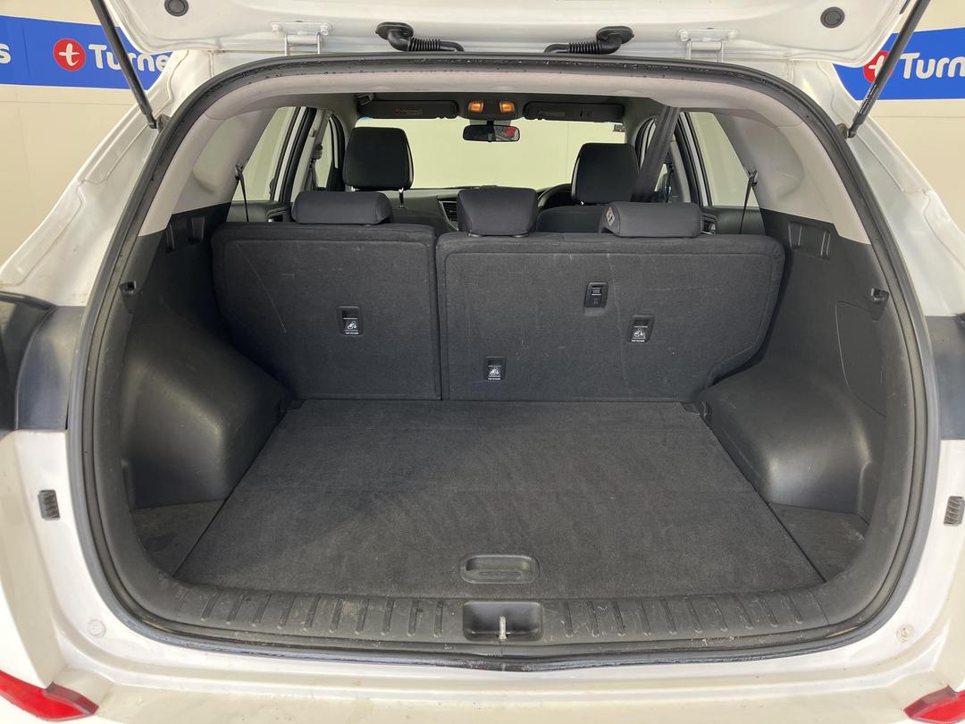 Photo '14' of Hyundai Tucson