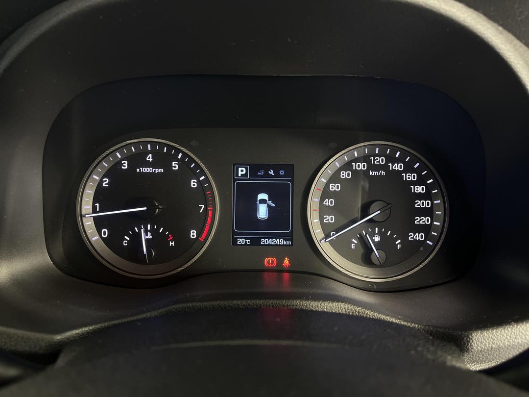 Photo '21' of Hyundai Tucson