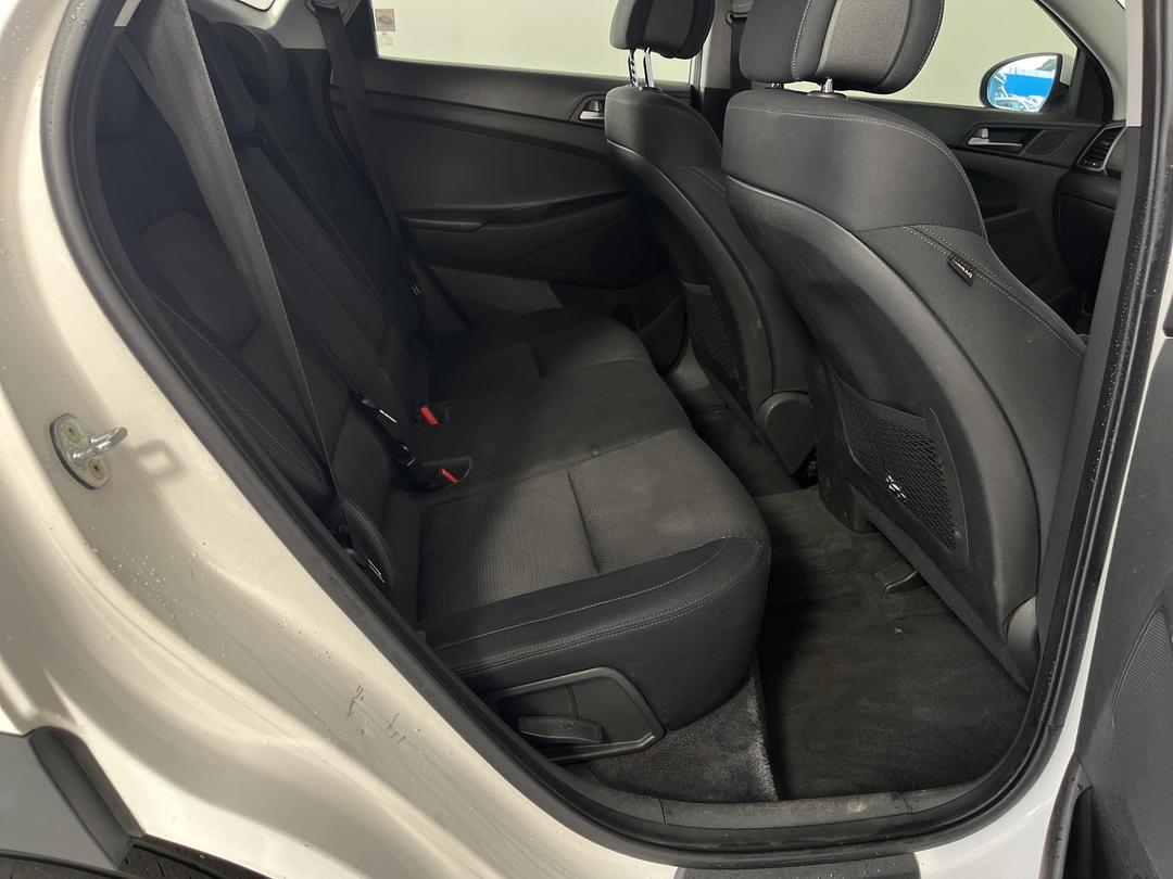 Photo '20' of Hyundai Tucson