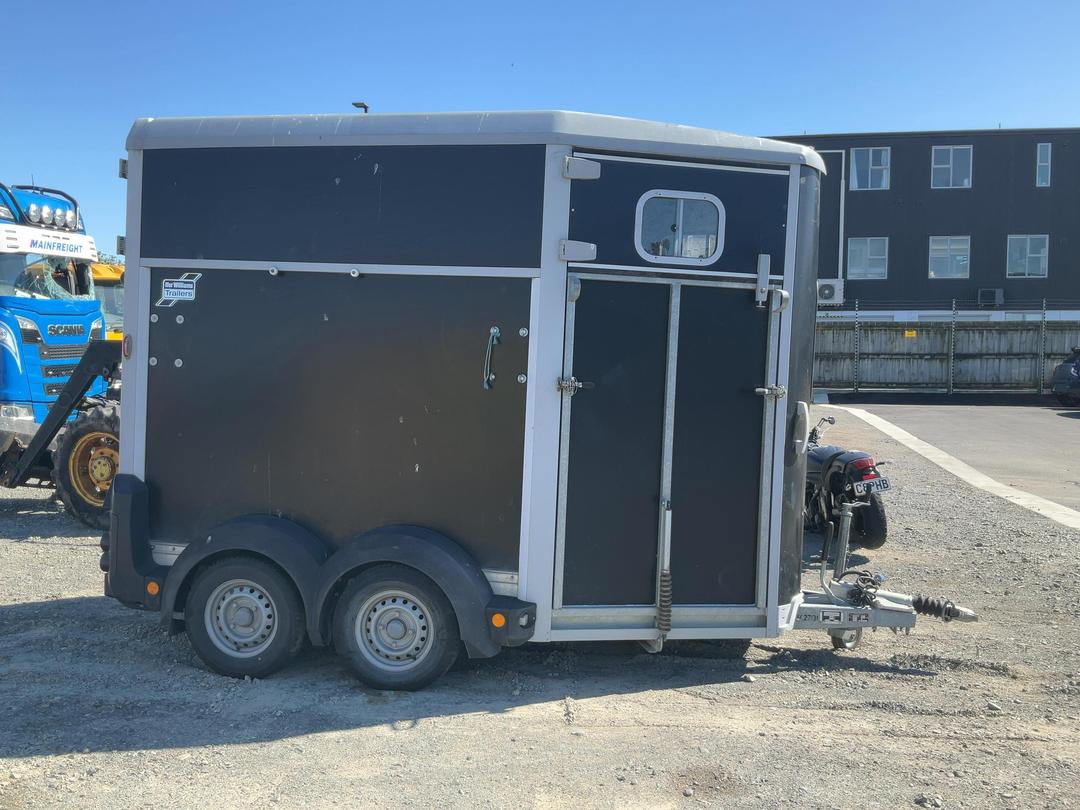 Photo '3' of Ifor Williams Horse Float - Tandem
