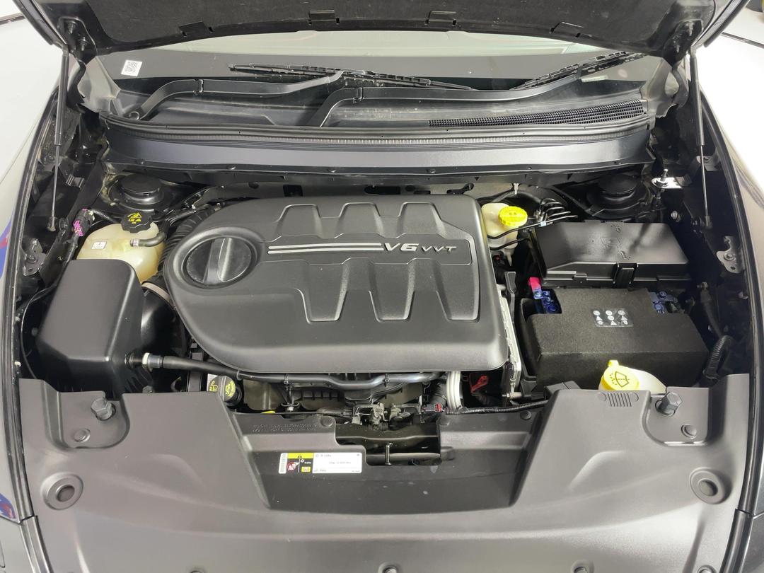 Photo '13' of Jeep Cherokee
