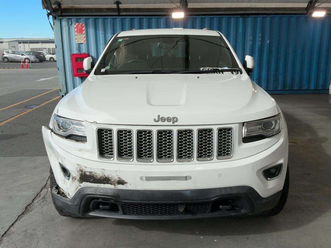 Photo '6' of Jeep Grand Cherokee Laredo 4X4 Photo '6' of Jeep Grand Cherokee Laredo 4X4