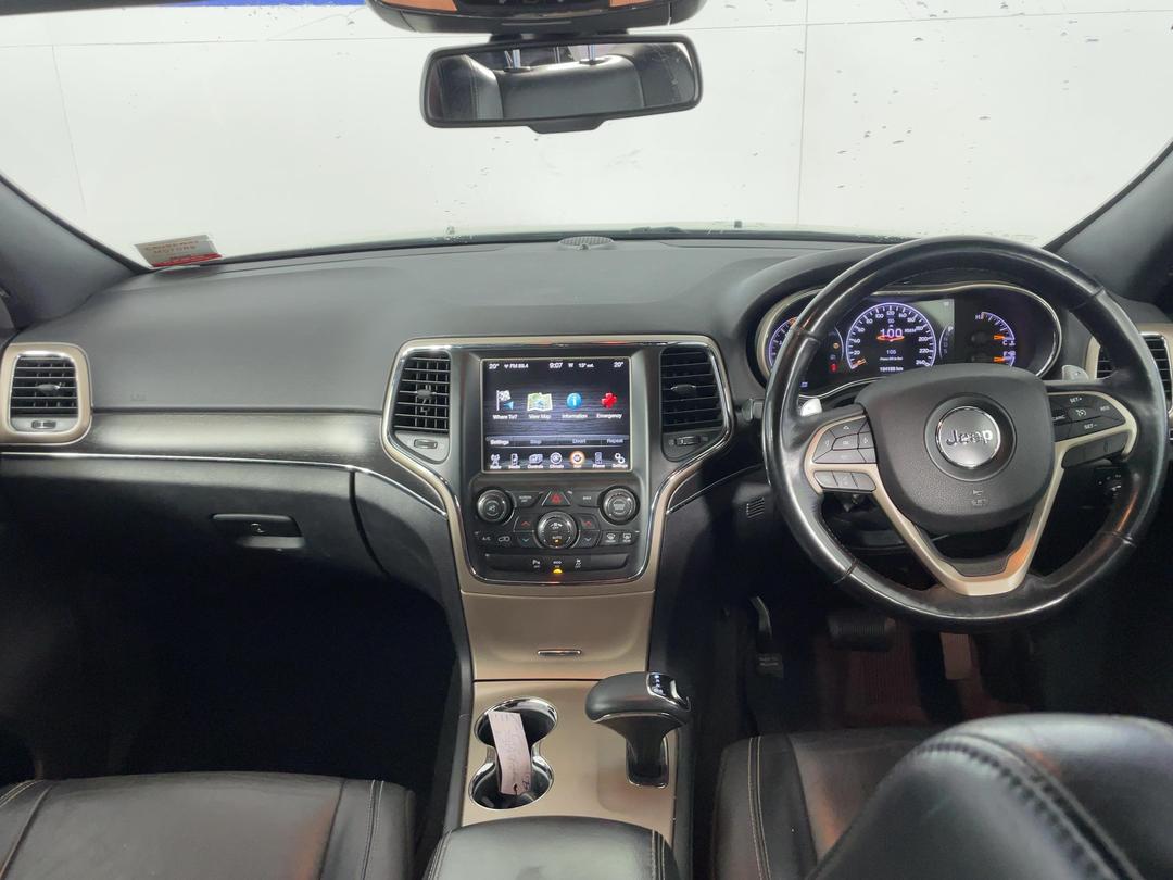 Photo '17' of Jeep Grand Cherokee