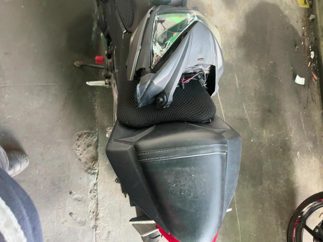 Photo '10' of Kawasaki ER 300A Photo '10' of Kawasaki ER 300A