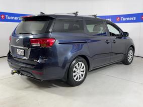 Photo '7' of KIA Carnival