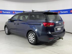Photo '5' of KIA Carnival