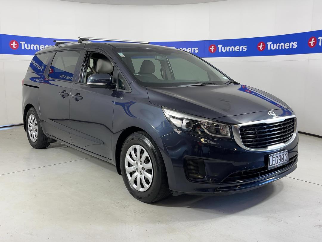 Photo '1' of KIA Carnival