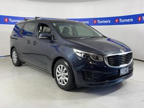 Photo '1' of KIA Carnival