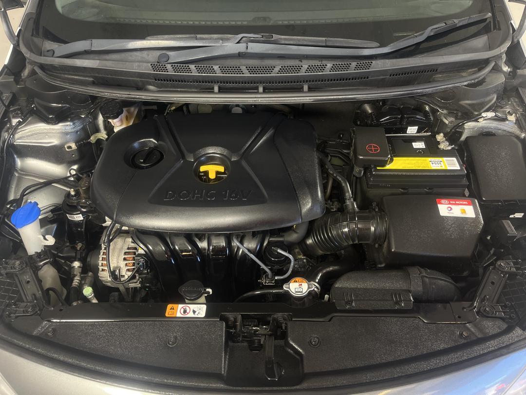 Photo '13' of KIA Cerato