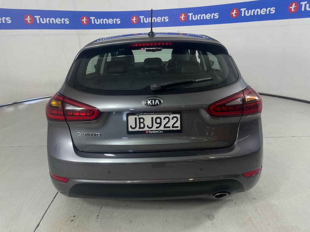 Photo '6' of KIA Cerato