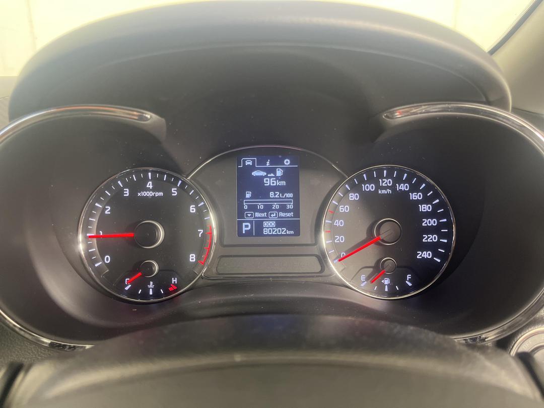 Photo '21' of KIA Cerato