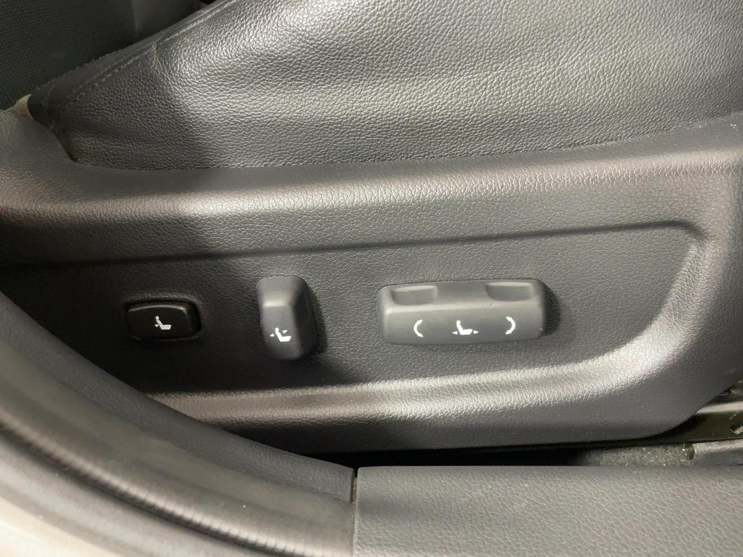 Photo '23' of KIA Optima