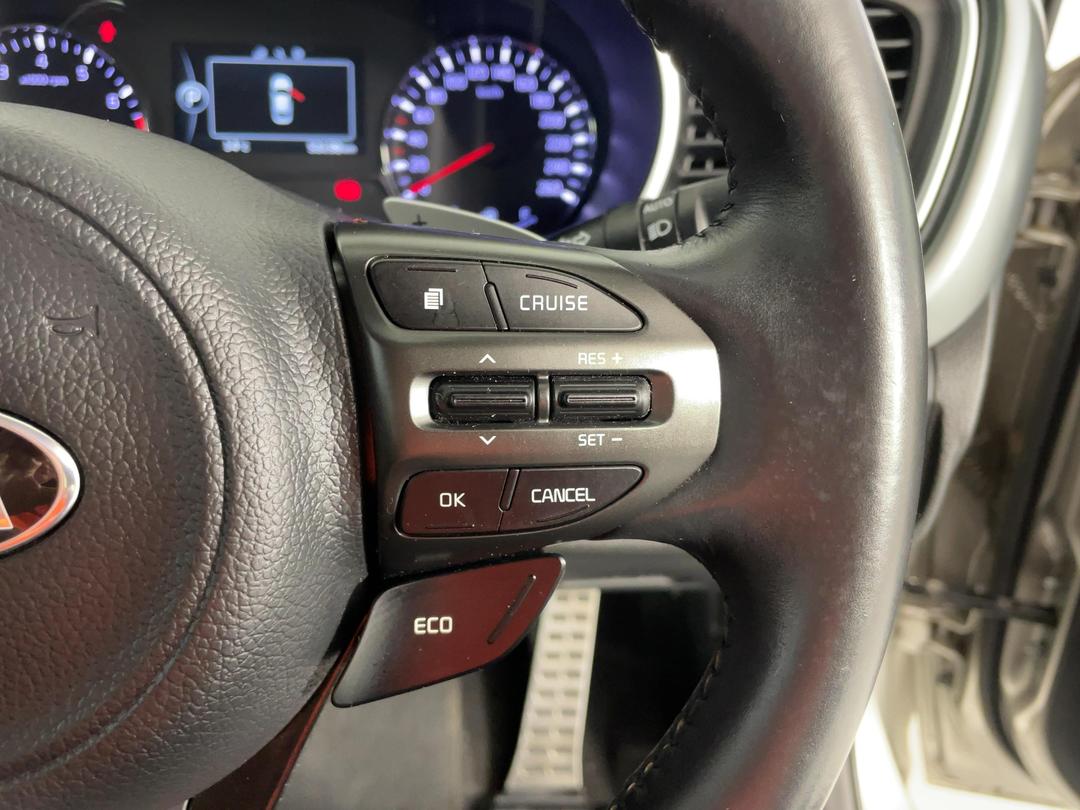 Photo '25' of KIA Optima