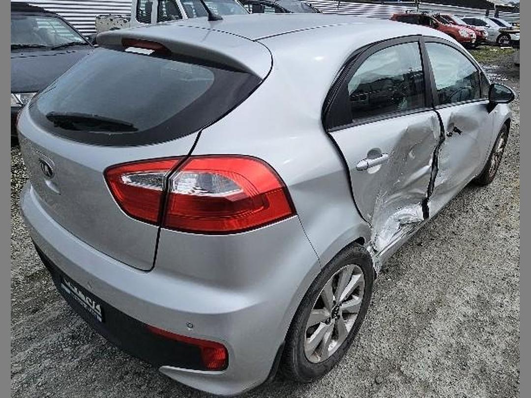 Photo '3' of KIA RIO LX Photo '3' of KIA RIO LX